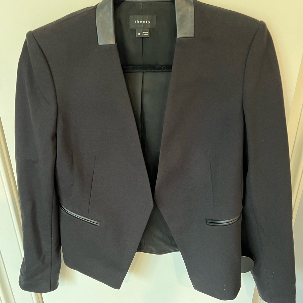 Gently used Theory Black Blazer